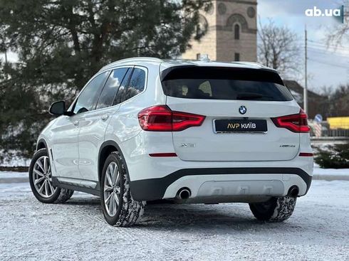 BMW X3 2018 - фото 16