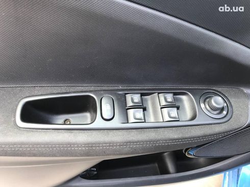 Renault Zoe 2017 синий - фото 16