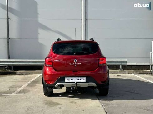 Renault Sandero 2019 - фото 7