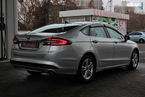 Ford Fusion 2018 - фото 9