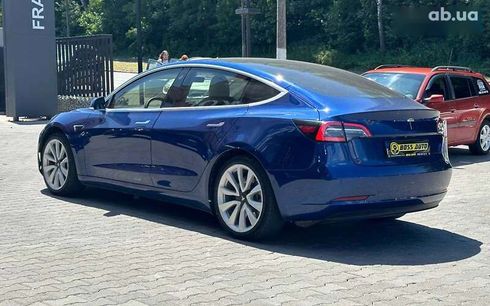 Tesla Model 3 2019 - фото 4