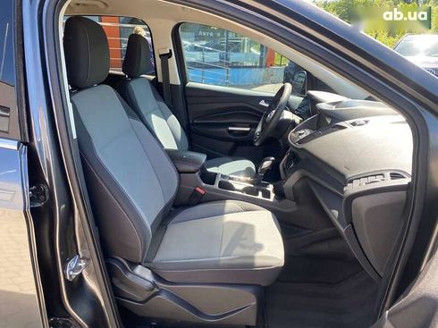 Ford Escape 2018 - фото 24