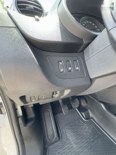 Renault Kangoo 2020 - фото 19