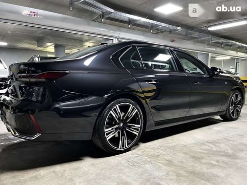 BMW 7 Series iPerformance 2023 - фото 10