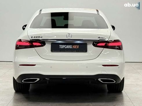 Mercedes-Benz E-Класс 2022 - фото 11