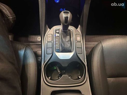 Hyundai Santa Fe 2015 - фото 15