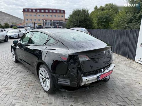 Tesla Model 3 2022 - фото 3