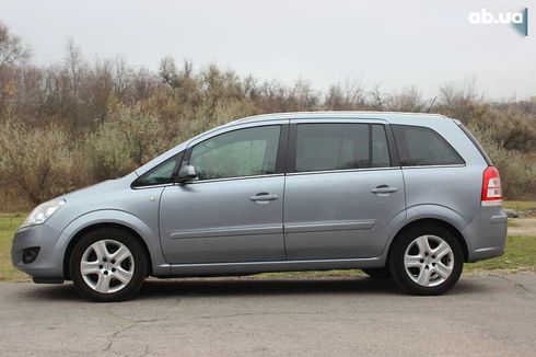 Opel Zafira 2009 - фото 11