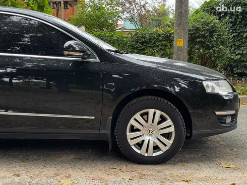 Volkswagen passat b6 2006 черный - фото 4
