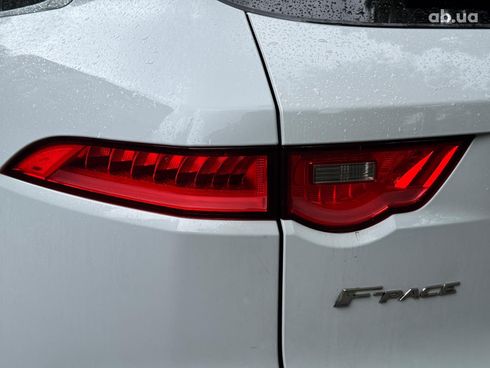 Jaguar F-Pace 2017 белый - фото 9