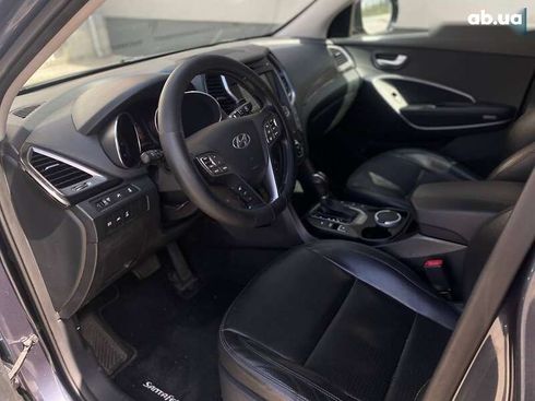 Hyundai Santa Fe 2012 - фото 17