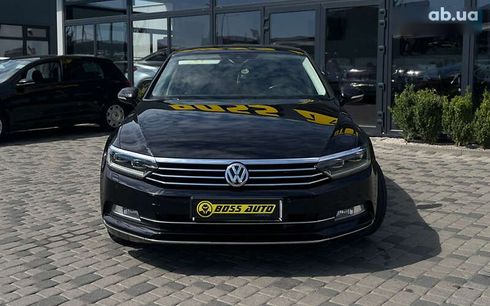 Volkswagen Passat 2015 - фото 2