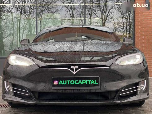 Tesla Model S 2019 - фото 3