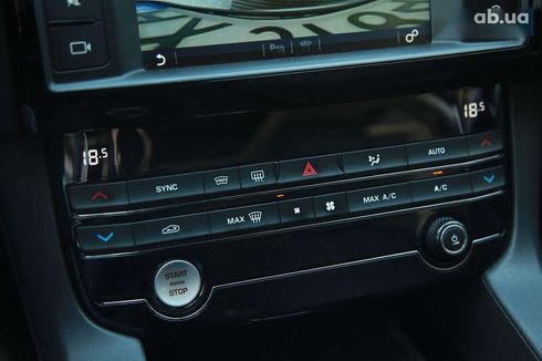 Jaguar F-Pace 2016 - фото 15