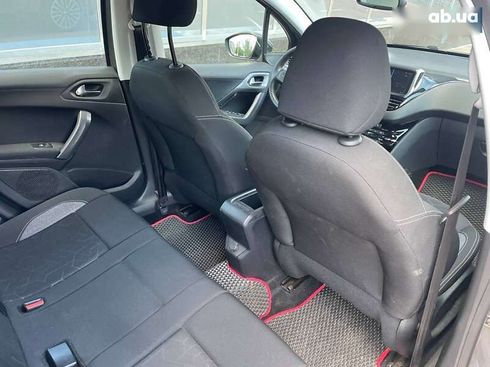Peugeot 2008 2019 - фото 20
