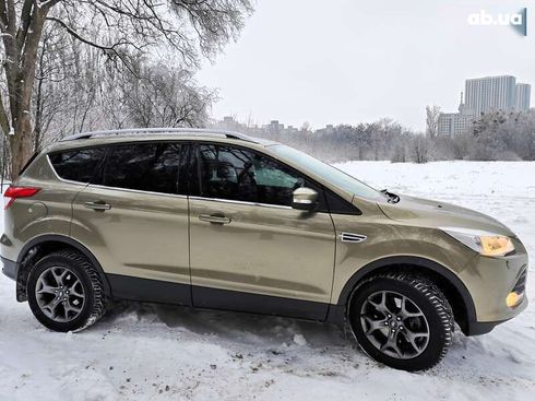 Ford Kuga 2015 - фото 29
