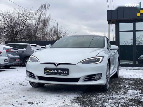 Tesla Model S 2018 - фото 8