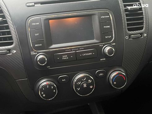 Kia Forte 2014 серый - фото 24
