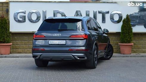 Audi Q7 2020 - фото 14