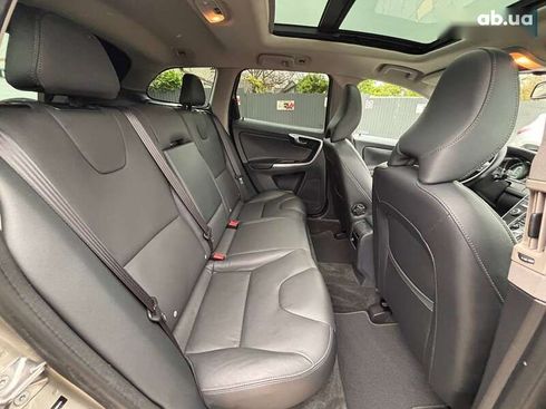 Volvo XC60 2015 - фото 23