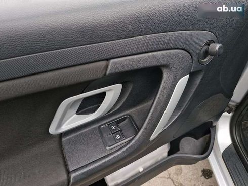 Skoda Fabia 2008 - фото 11