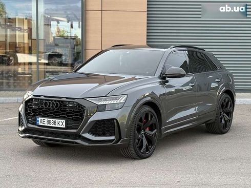 Audi RS Q8 2021 - фото 22