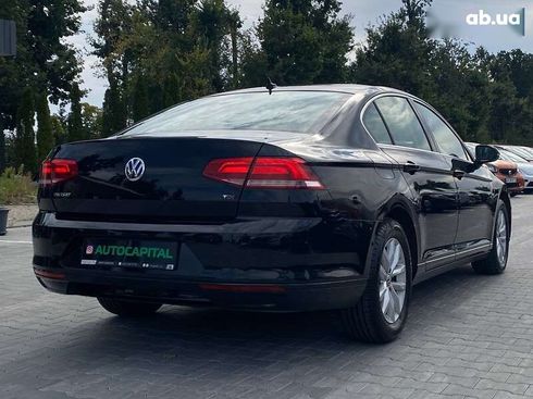 Volkswagen Passat 2017 - фото 15