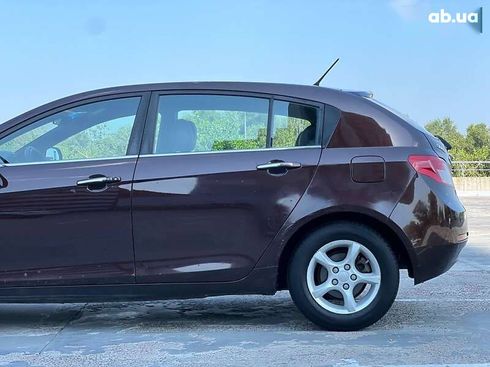 Geely emgrand ec7-rv 2012 - фото 8