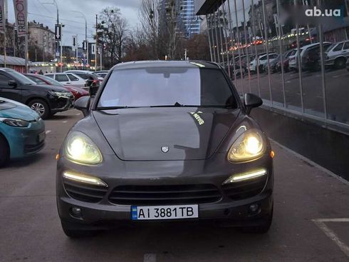 Porsche Cayenne 2011 - фото 3