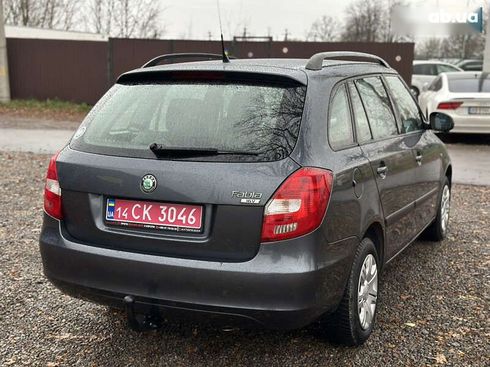 Skoda Fabia 2008 - фото 15