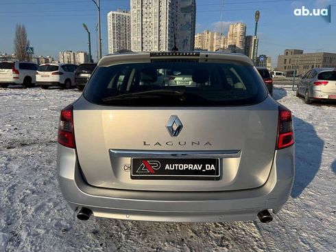 Renault Laguna 2010 - фото 6