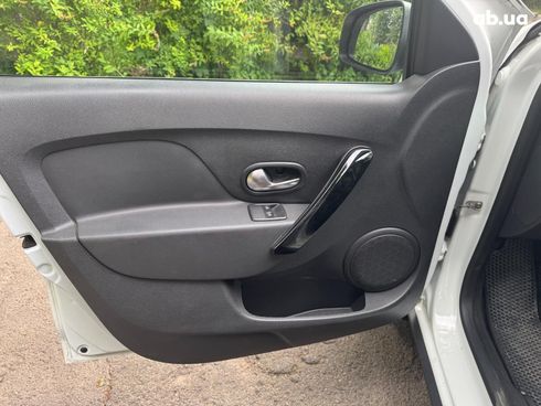 Renault Sandero 2020 белый - фото 30
