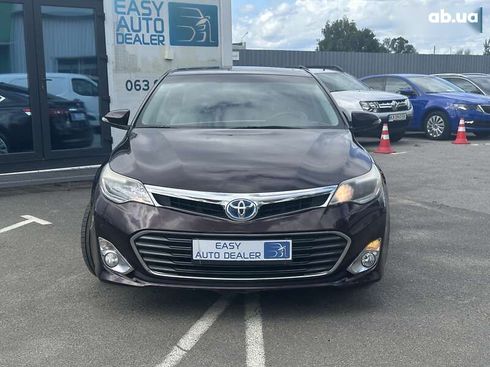 Toyota Avalon 2013 - фото 2