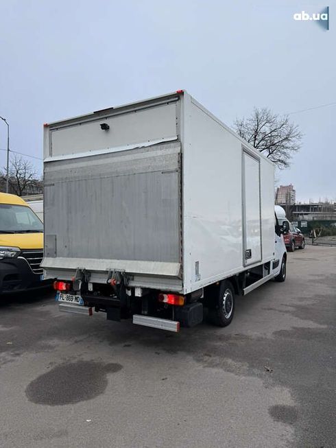 Renault Master 2019 - фото 9