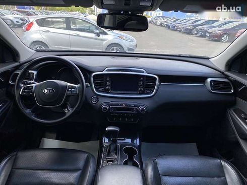 Kia Sorento 2018 - фото 18