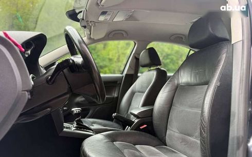 Skoda Octavia 2011 - фото 10