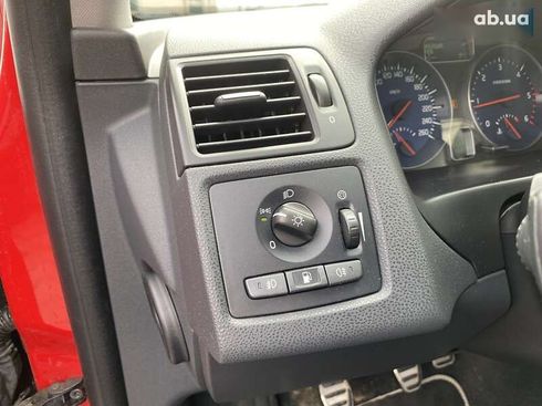 Volvo V50 2010 - фото 18