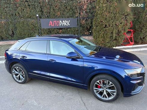 Audi Q8 2020 - фото 9