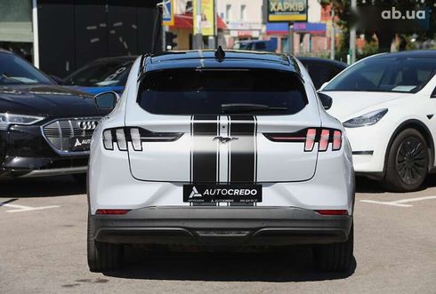 Ford Mustang Mach-E 2021 - фото 5