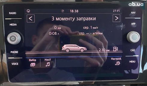 Volkswagen Passat 2019 - фото 30