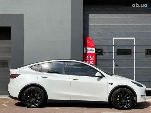 Tesla Model Y 2020 - фото 11