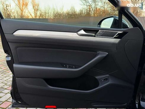 Volkswagen Passat 2022 - фото 30