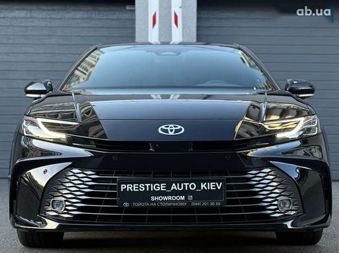 Toyota Camry 2024 - фото 7