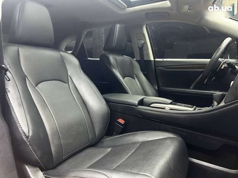 Lexus RX 2022 - фото 15