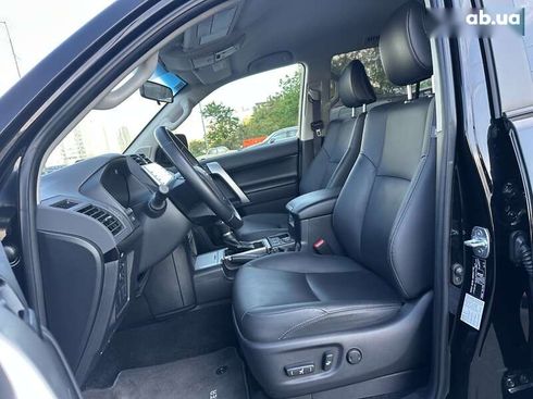 Toyota Land Cruiser Prado 2023 - фото 24