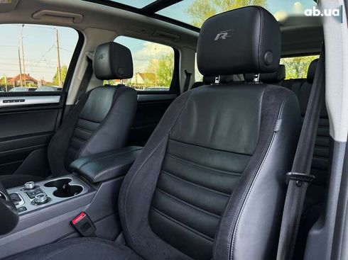 Volkswagen Touareg 2016 - фото 30