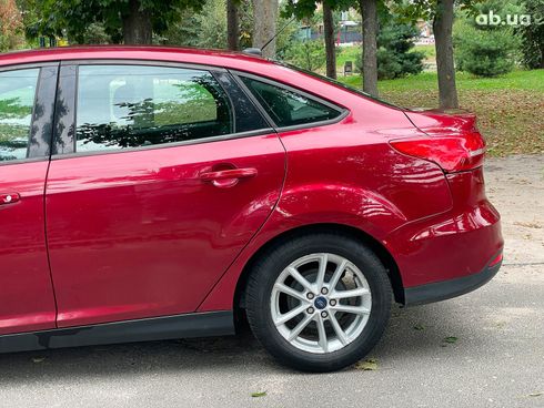 Ford Focus 2015 красный - фото 10