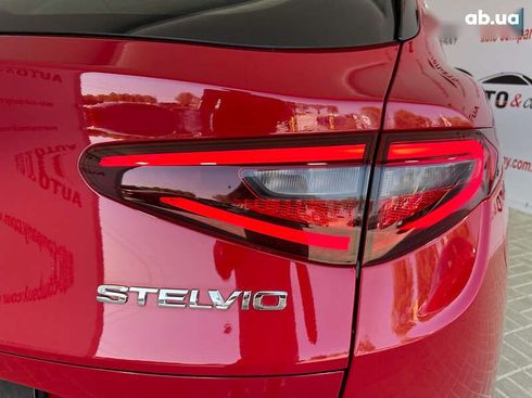 Alfa Romeo Stelvio 2017 - фото 6