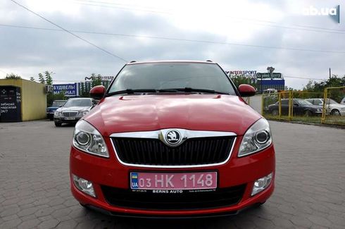 Skoda Fabia 2014 - фото 4