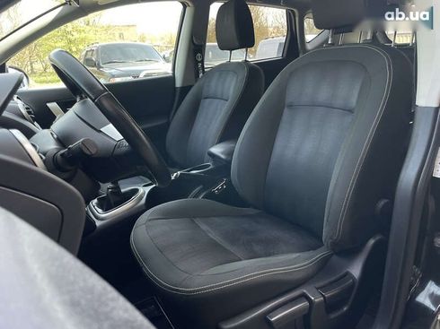 Nissan Qashqai 2012 - фото 25